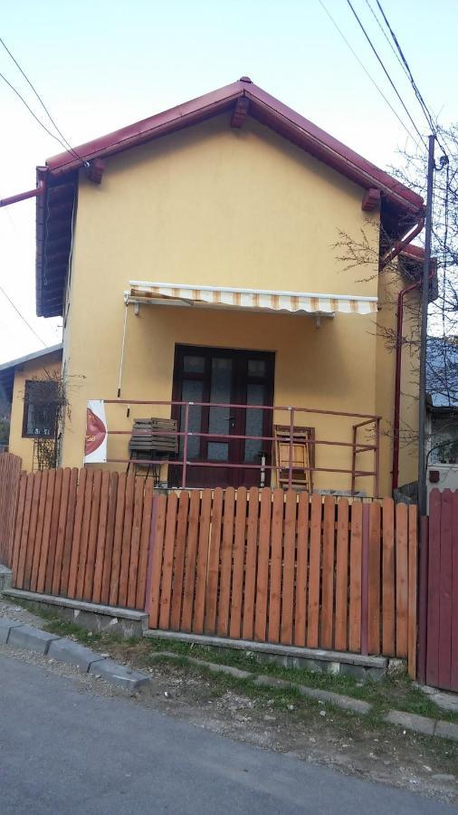 Casa Doina Hotel Busteni Ngoại thất bức ảnh