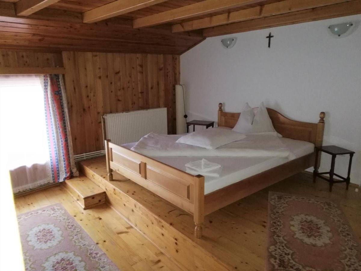Casa Doina Hotel Busteni Ngoại thất bức ảnh